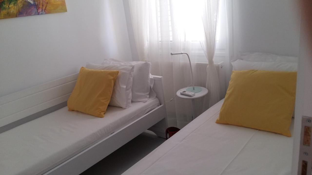 Nn Spata Rooms & Suites Near Athens Airport Bagian luar foto