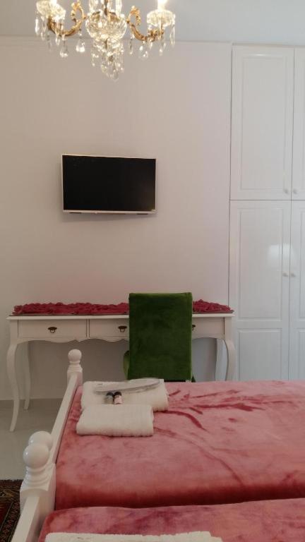Nn Spata Rooms & Suites Near Athens Airport Bagian luar foto
